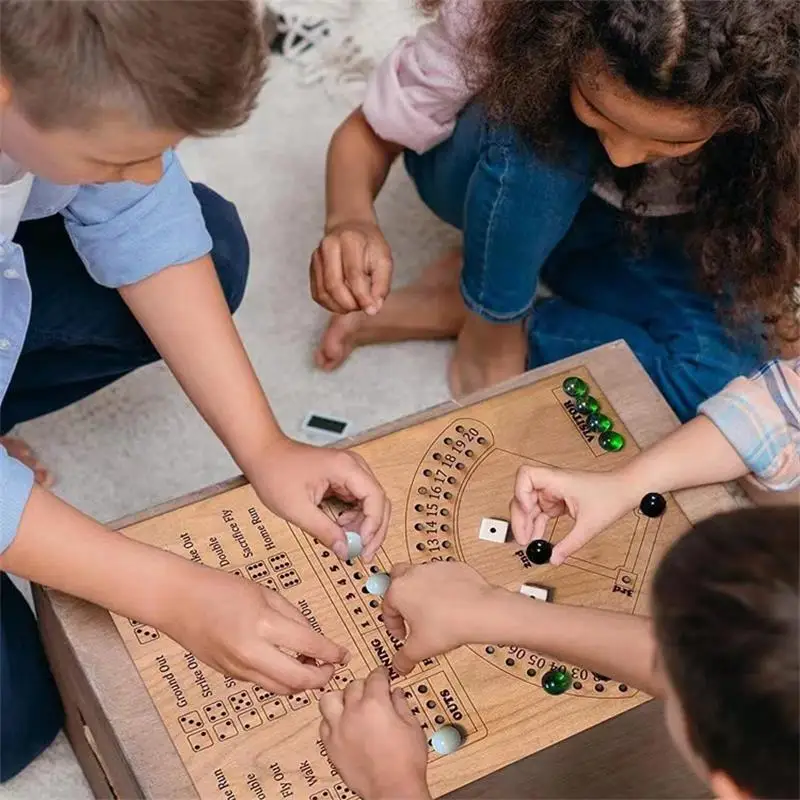 Jeu de société de dés de Baseb - Board Game Cafe avis et prix