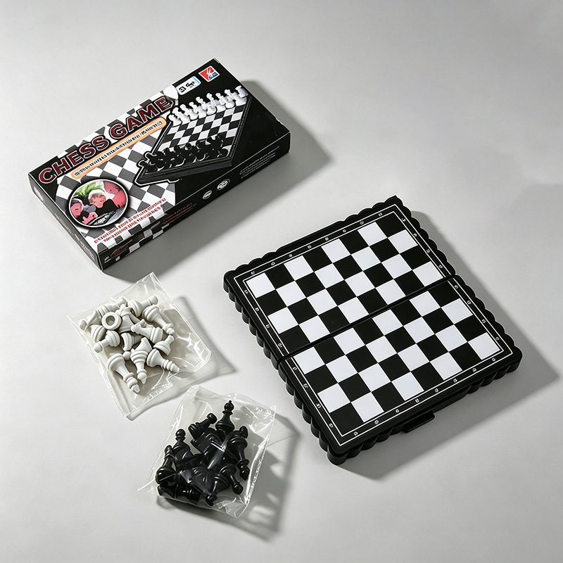 Mini jeu d'échecs magnétique p - Board Game Cafe avis et prix