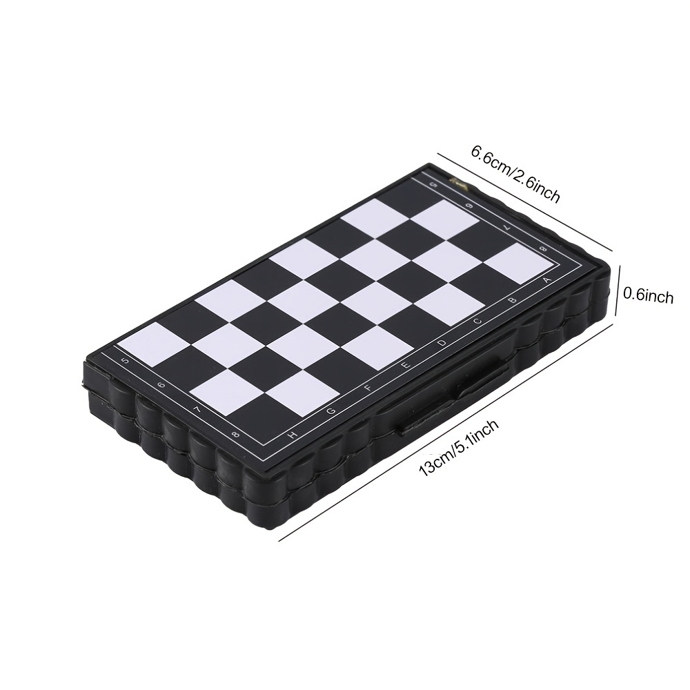 Mini jeu d'échecs magnétique p - Board Game Cafe avis et prix